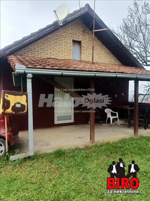 Kuća,Sremska Kamenica,Popovica,kv: 134.00, € 12360