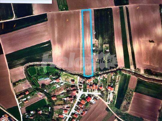 Stari Banovci 68ari - poljop.zemljiste - plac