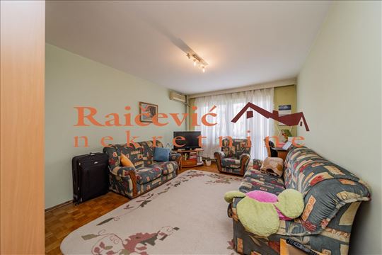 U parku, Vozdovac, Kraljevacka, 2.0, 48 m2