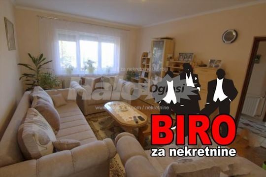 Kuća,Veternik,Centar,kv: 216.00, € 212180, ID: 300