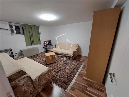 Zemun, Banatska, 31m2, renoviran ID#12628