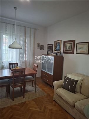 Zemun, Banjička, 98m2, 2.23 ari ID#3167