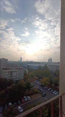 3.0 blok 30-soliter 76m2, VIII, cg, 3 lifta, uknji