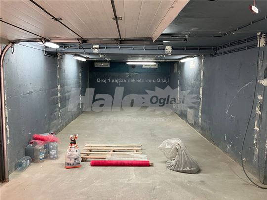 Garaža 30 kvadrata EXTRA ponuda