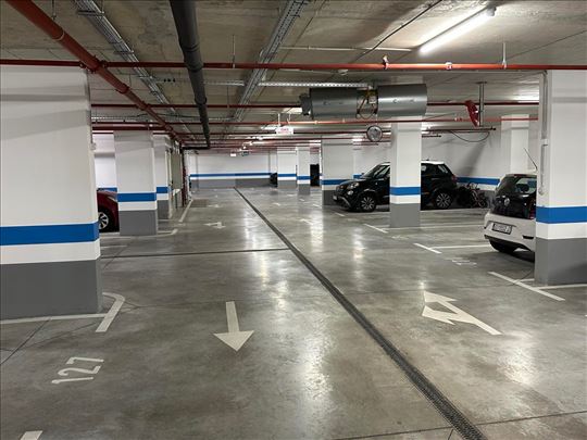 15m2 Izuzetna garaza u novogradnji!
