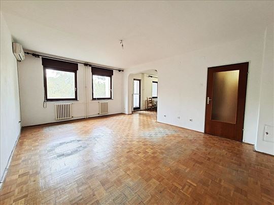 Komforan trosoban stan u Rumenačkoj