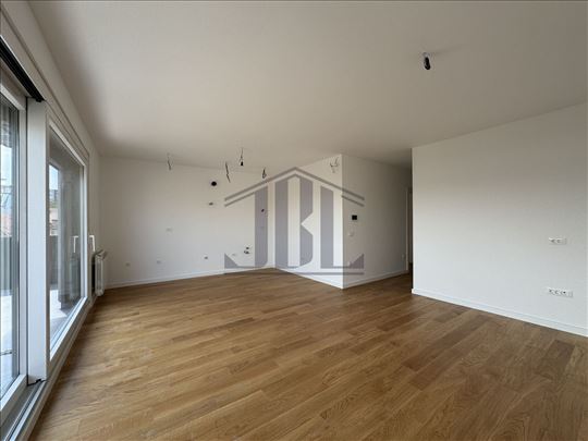 Novogradnja, bioskop Voždovac, 4/5, lift, 90m2, ID