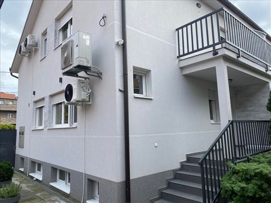 Poslovni prostor,kancelarije ,Zemun