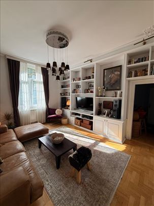 Samo za hedoniste salonac u srcu Vračara 91m2