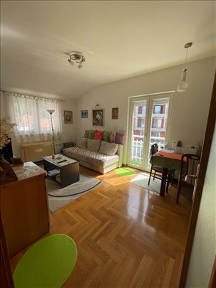 Stan 35m2, kod šetališta