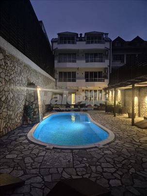 Ekskluzivni stan za izdavanje sa bazenom- 55m2