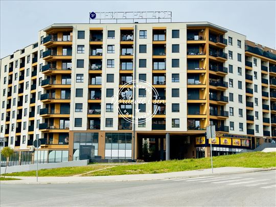 Tesla Palace Četvorosoban stan 93m2 sa Garažom