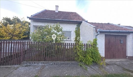 Zrenjanin, Zeleno Polje, Kuća, 3.0, 66m2