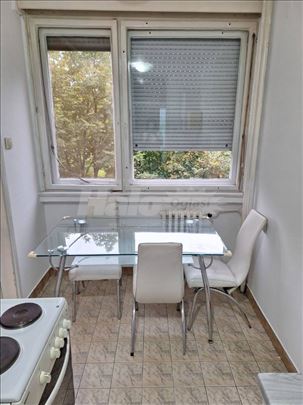 55m2 dvosoban renoviran