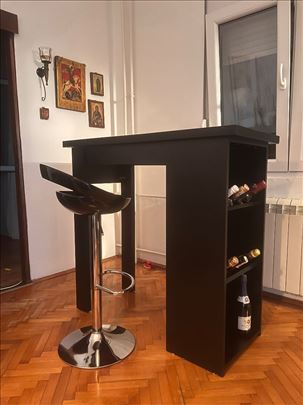 Barski sto i stolica