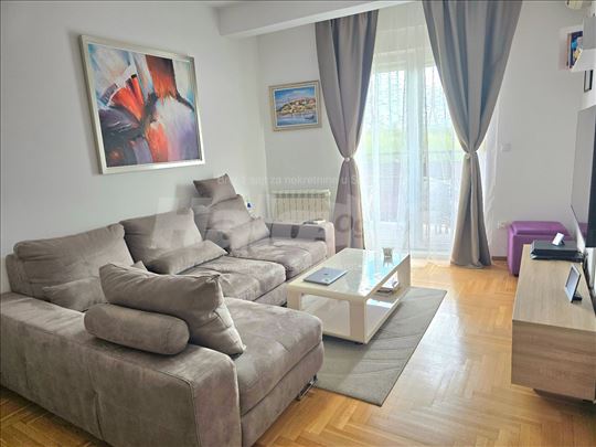 Bezanijska Kosa,Nedeljka Gvozdenovica, 79m2+garaza