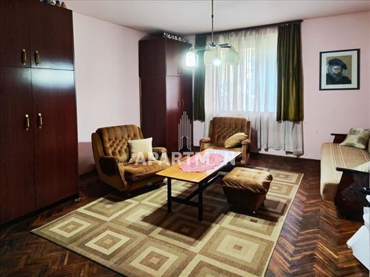 Braće Jerković, dvosoban stan, 61m2 ID#2209