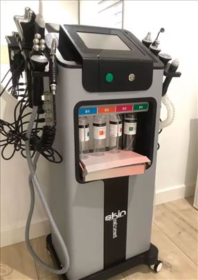 Hydrafacial aparat  12 u 1