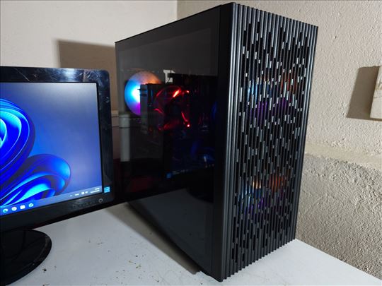 Intel Xeon E5-2670 v3/32GB-DDR4/RX 580 8GB/M.2+HDD