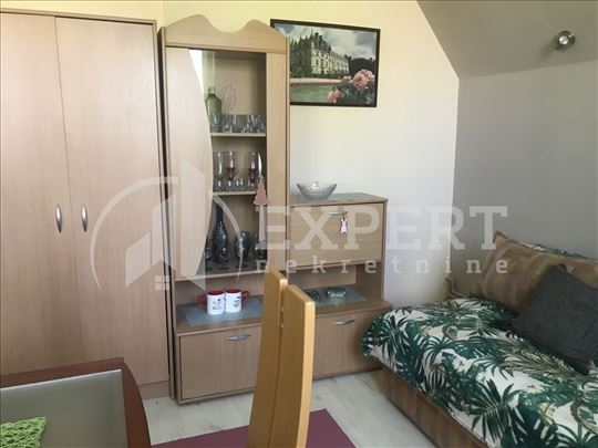 Izdaje se odličan stan na Bubnju, 25m2