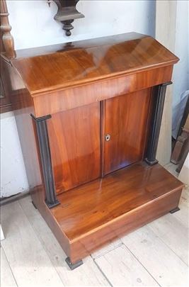 Komoda Molitvenik-Bidermajer oko 1830 godina