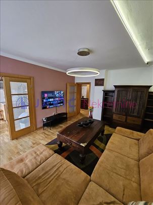 Pjarona De Mondezira ,80m2.3.0.PF!Lux!