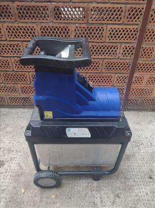 Sečka za grane 2800 W
