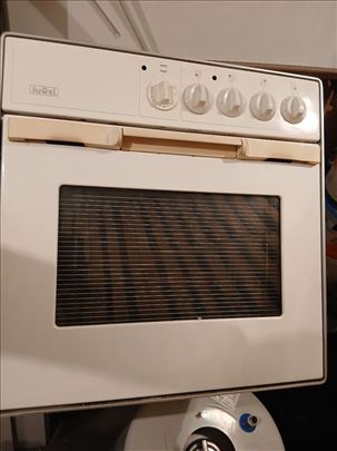 Ugradni šporet rerna