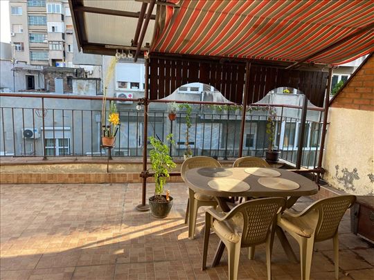 Vračar, Kalenić, Ivana Đaje, predivna terasa