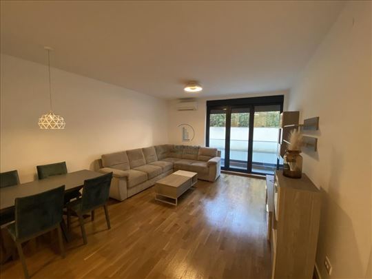 Vračar, novogradnja,  70 m2 + garažno mesto