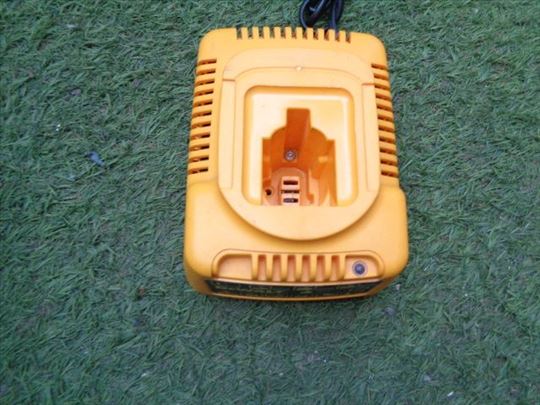 DEWALT DE 9116 punjac baterija - ORIGINAL
