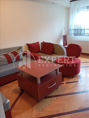 Izdaje se odličan stan kod Tehničkih fakulteta, 48