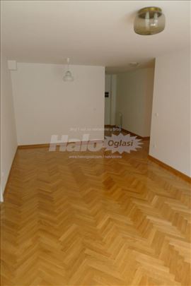 Izdaje se stan na Vračaru