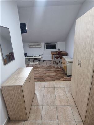 Izdajem  namestenu gersonjeru u Borci