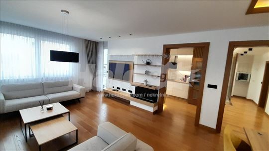  Bulevar patrijarha Pavla lux stan