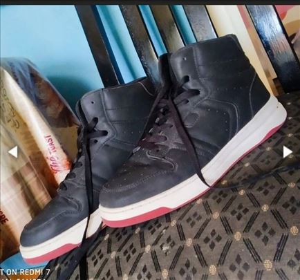 Muške patike duboke br 42 