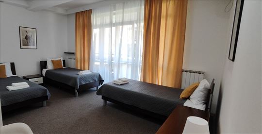 Odličan stan za rentiranje, prodaje se sa stvarima