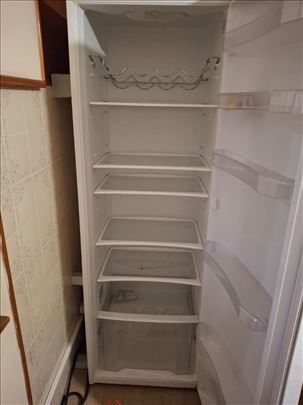 Frizider 400l