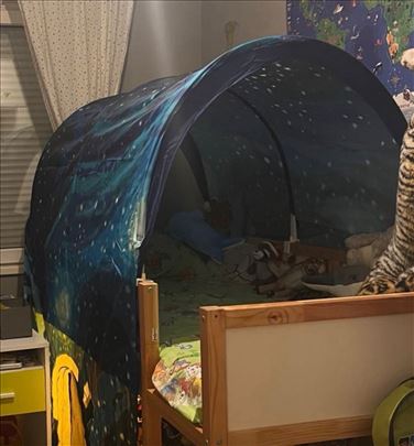 Kura deciji Ikea krevet sa satorom