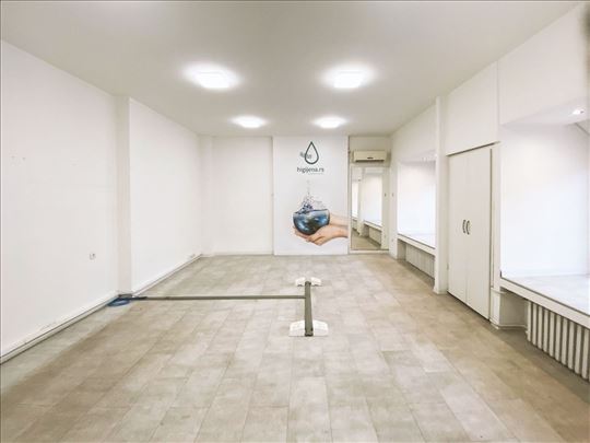 Lokal 66+33m2 iza Zeptera i JKP Skloništa