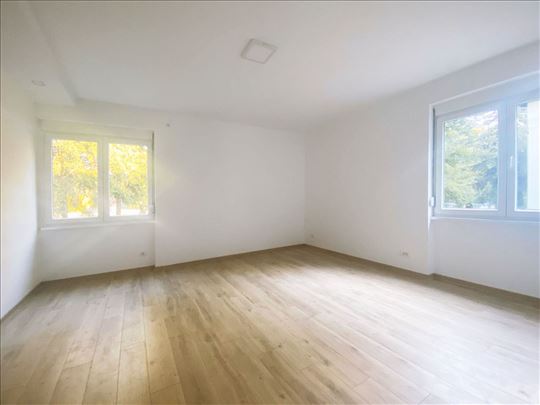 New 3.0 Apartment in the Forest 2 Parking Spaces