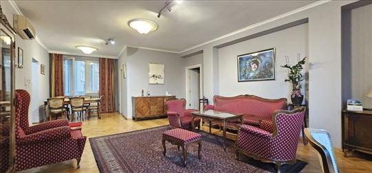 Odličan 3.0 stan - kod Čuburskog parka ID#2286