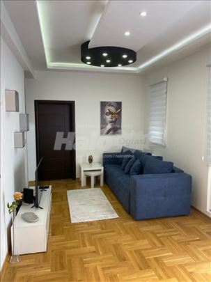 Prodajem lux namešten stan 57m2