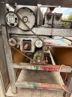 Prodajem mašinu za štampanje kartonskih kutija