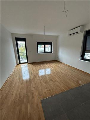 Zgrada Braće Jerković 250m2-NOVO+Parking ID#2360