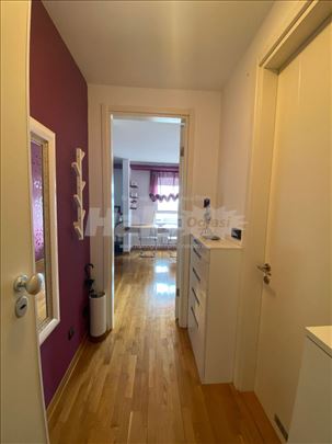 Belville, 1.5, lux stan kompletno opremljen