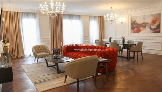 Cena sa troskovima,4.0.stan,lux,garaza