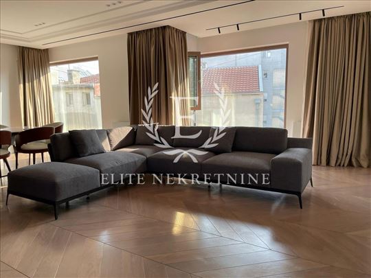 Cetvorosoban lux stan,garaza,novogradnja