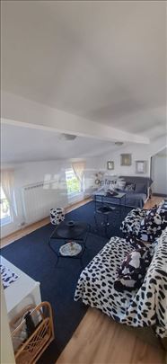 dvosoban stan za studentkinje