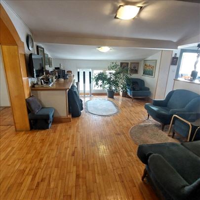 Čukarička padina, Strugarska, 76m2, 4.0, 8/8, uknj